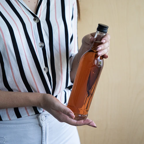 Μπουκάλι 500 ml Λεπτό, με μαύρο βιδωτό καπάκι, για βότκα, 6 τεμ. - 8