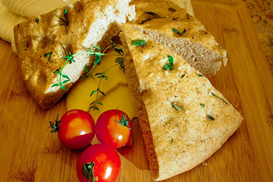 Focaccia - ιταλικό ψωμάκι